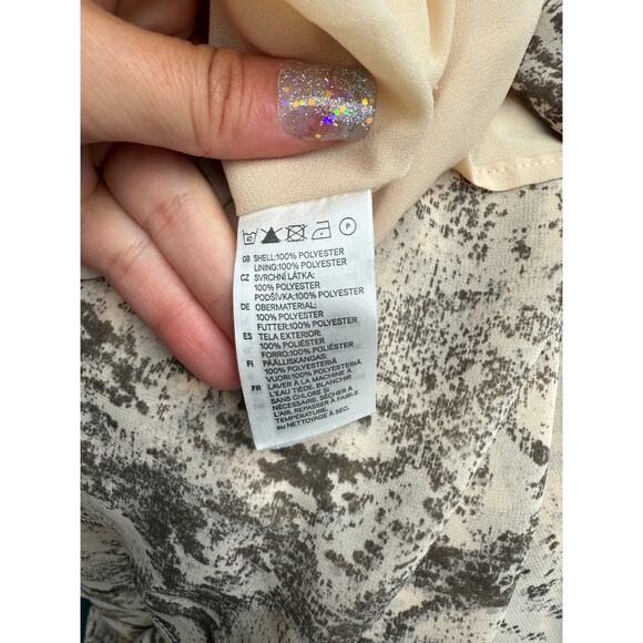 new H&M tan brown black snake print long chiffon deep v sleeveless maxi dress - Picture 7 of 10